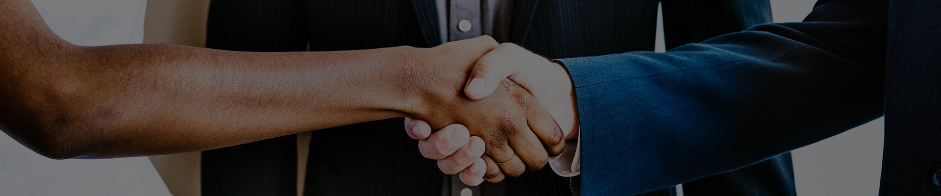 شرکت تولیدی ابزار دنگ‌شنگ شانگهای، با مسئولیت محدود.